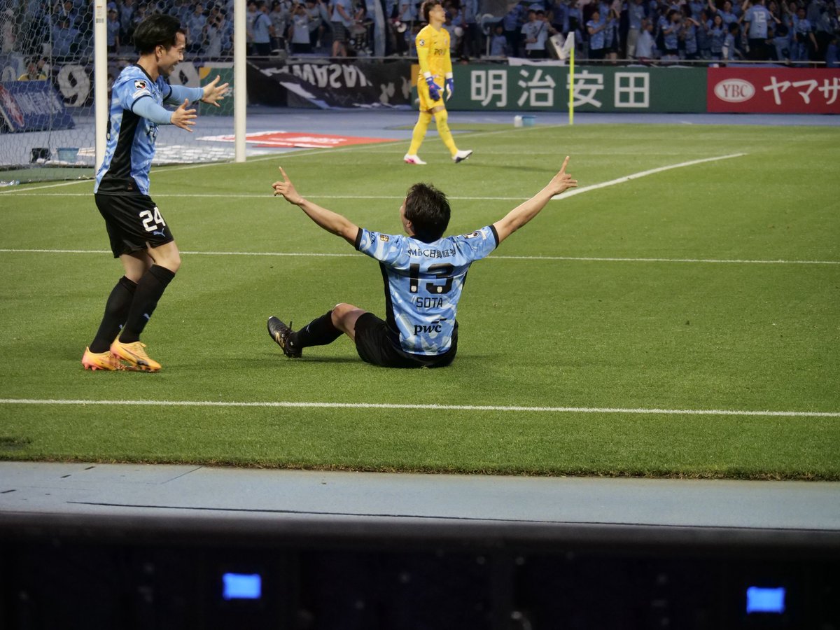 hono🐬 tweet media