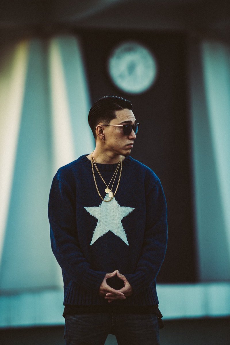 エイすけ tweet media