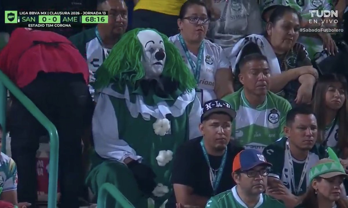 Out Of Context Football tweet media