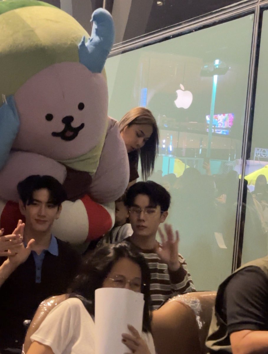 P L O Y プロイ พุ โระ อิ 🍀🤞🏻 tweet media