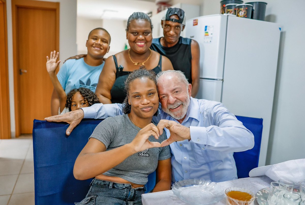 PT Brasil tweet media