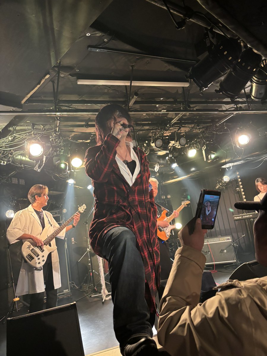 gckobe's tweet photo. 今日もPADOMA最高すぎたな？？？聴いてくださった皆様、ありがとうございました！対バンの皆様、PADOMAの皆様、ありがとうございます！！ https://t.co/A2fwfXZCKI