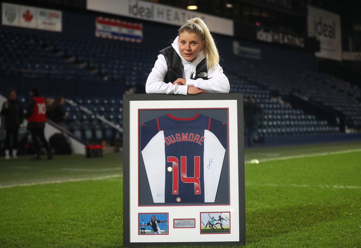 HerGameToo_WBA's tweet image. We would like to wish @Dugmore14, the first @WBAWomen player to score at The Hawthorns, all the best in her retirement. 💙💛

#WBA #HerGameToo #HGT