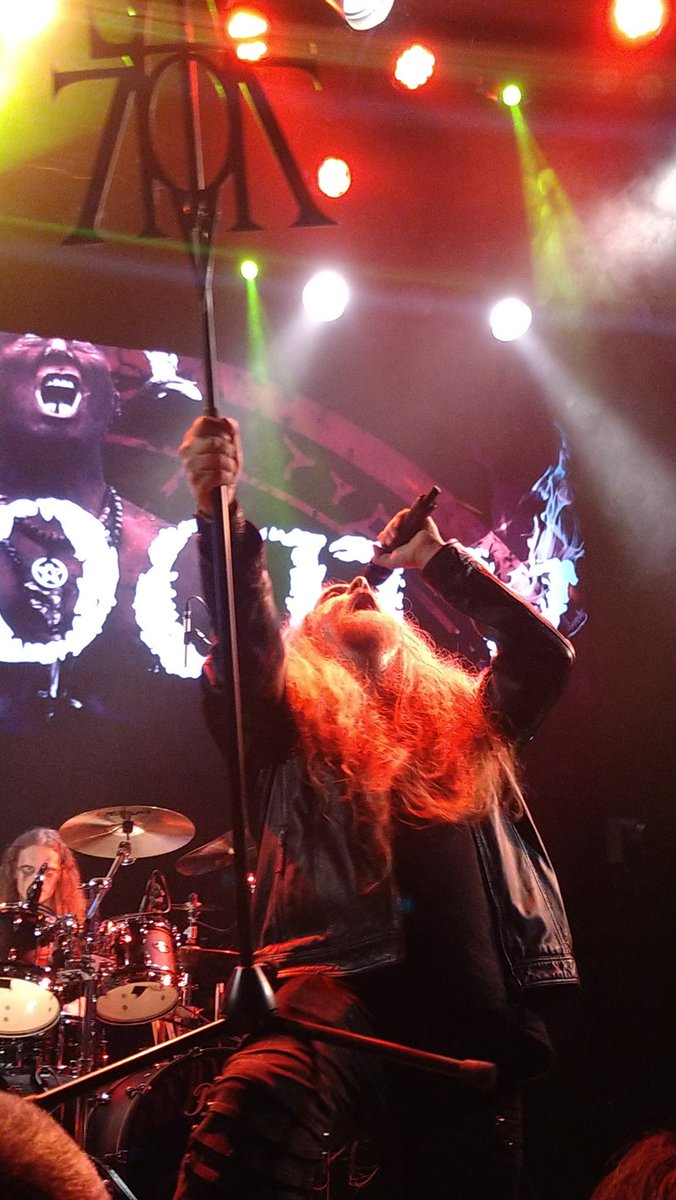 nakamata_metal's tweet image. いやぁ、めっちゃ良いライブでした！
行って良かった。
明日の東京、迷ってる方はぜひ🤘
#Leaves'Eyes
#Atrocity
#MonochromeCinderella