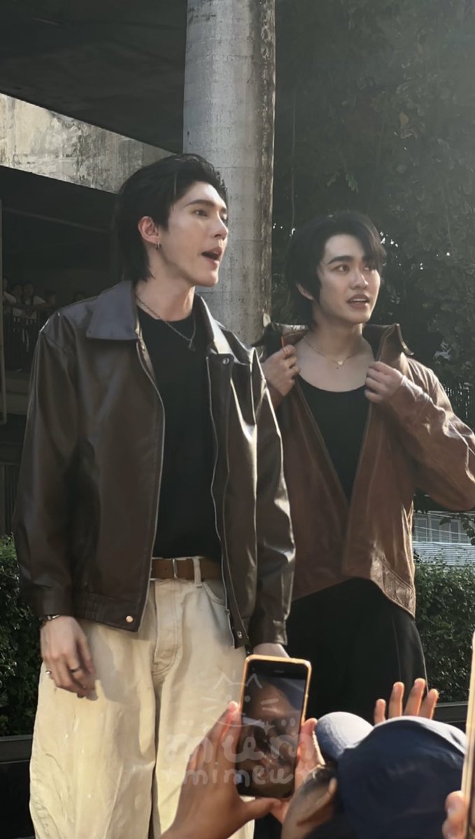 mummimew✨ tweet media