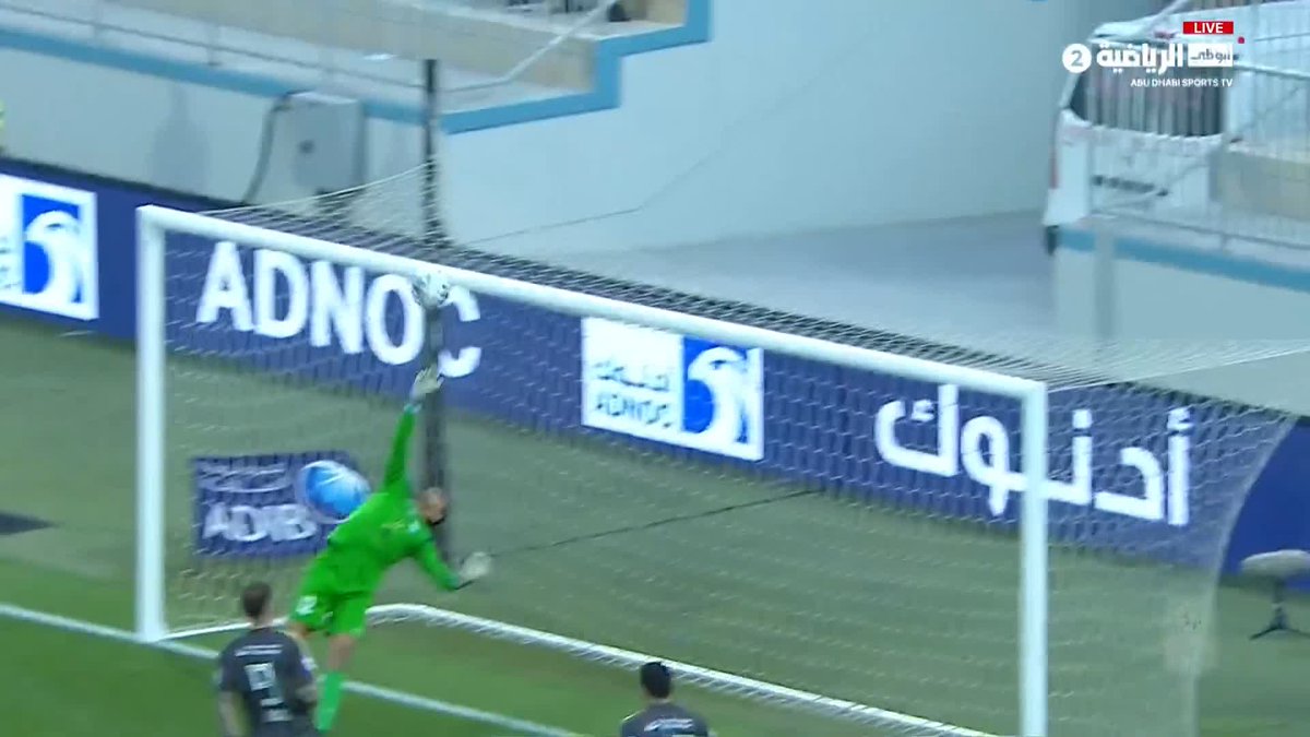 تألق بين القائمين. محمد سالم ينقذ دبا في لقطة مميزة أمام الظفرة... دبا الظفرة. أبوظبي الرياضية 2 
