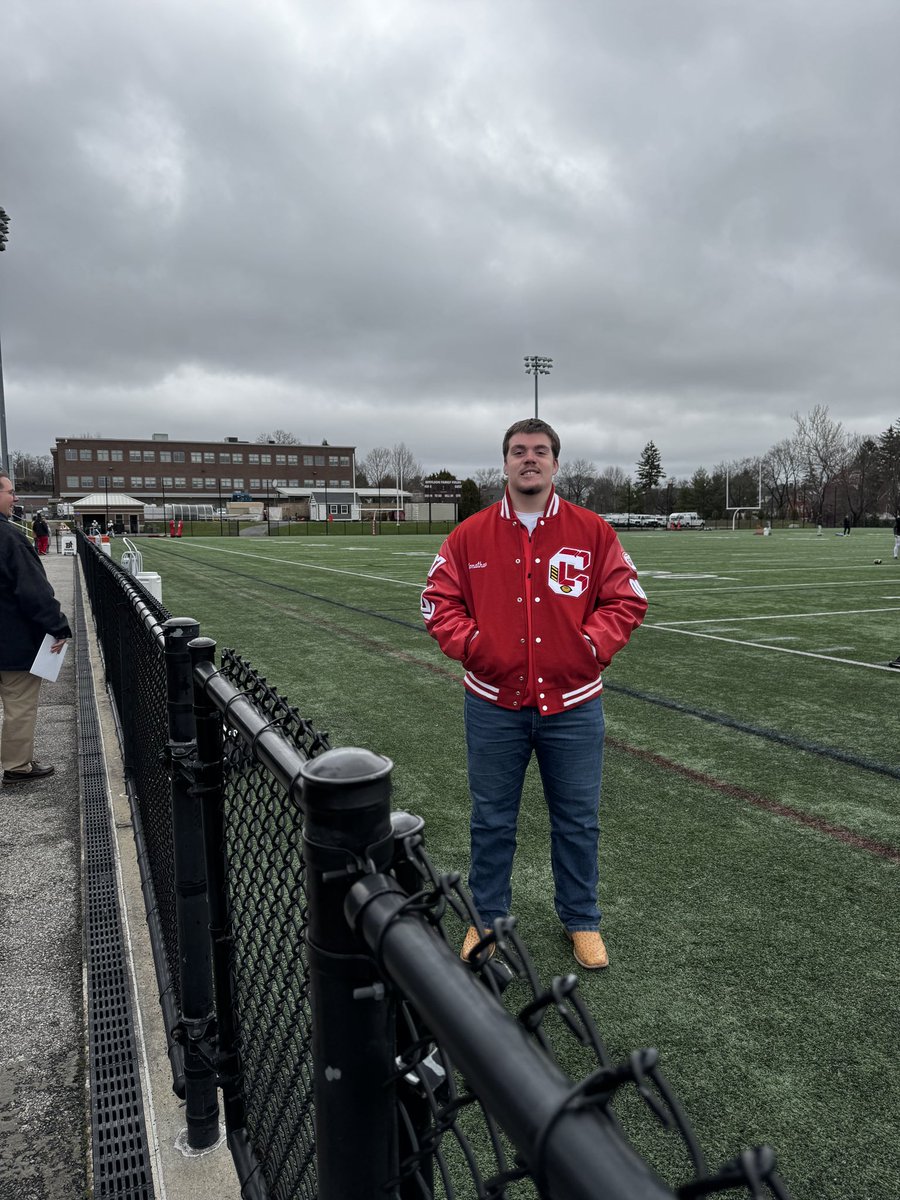 Jonathan_Mill57's tweet photo. Had a Amazing Visit at Brown! @CoachEMorrissey @CoachPDeCapito @BrownHCPerry @BrownU_Football @coachsalmons1 @CoachSoucy99 @coachfree242424 @RedhoundFball @OLMafia https://t.co/VaBpRLcCkK