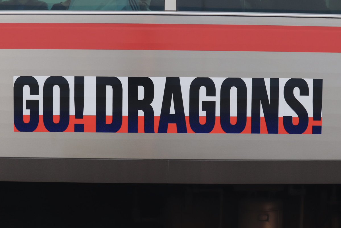 セントラル tweet media