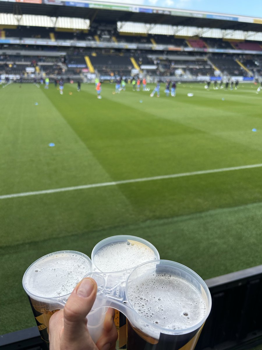 Basadwiel tweet media