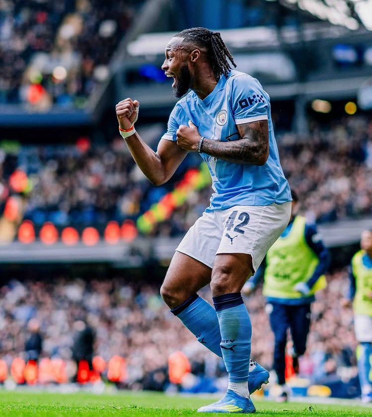 Blue Moon tweet media