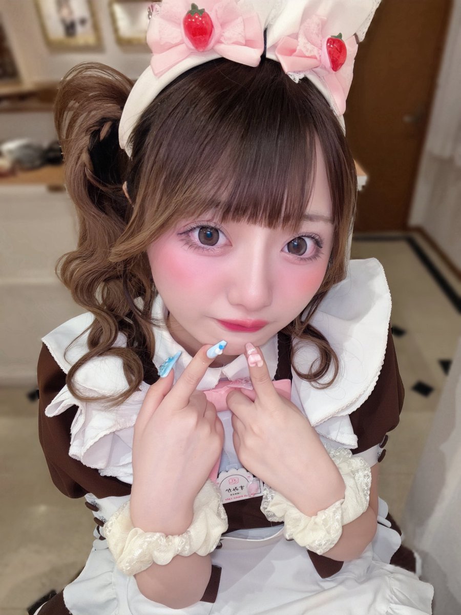 すみか tweet media