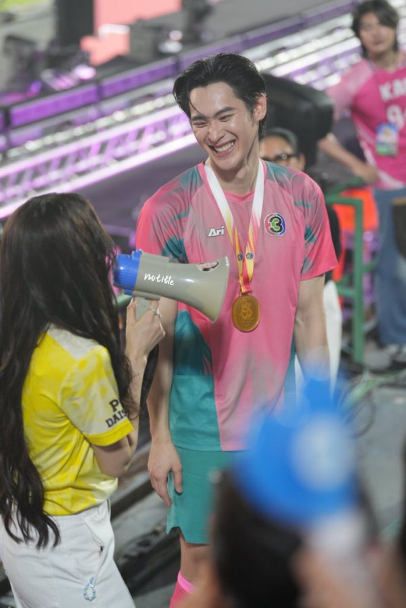 J_Lucky159's tweet photo. รอยยิ้มที่คุ้นเคย ปีที่3 ของพว��เขาแล้ว 🩵
ไวเหมือนกันเนอะ เติบโตไปด้วยกัน 🫶🏼 https://t.co/4WVqRSOVBa
