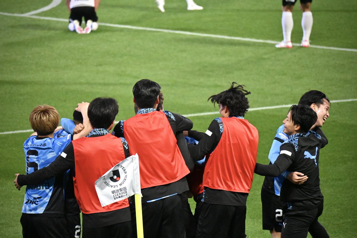 𝘮𝘢𝘳𝘶 𓃠 tweet media