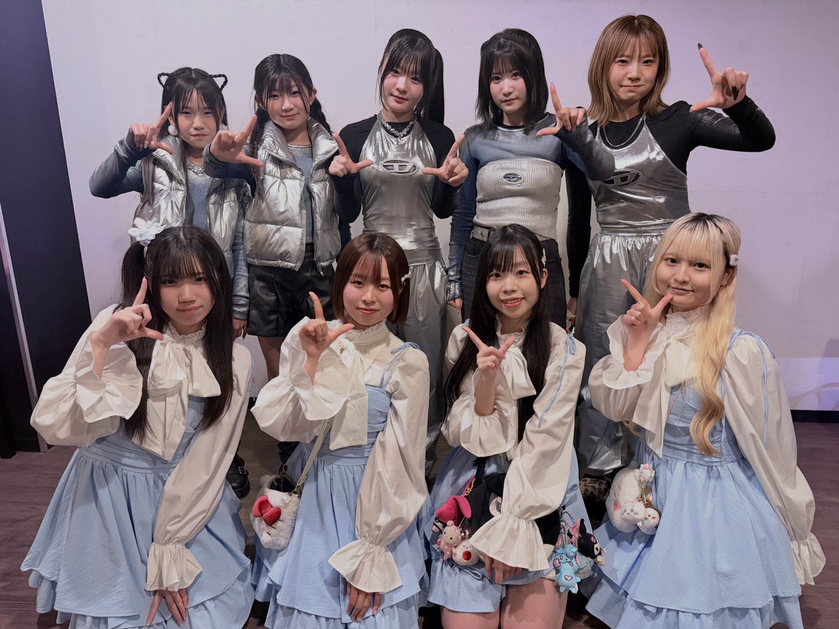 vadhype's tweet photo. @littleblue_spk さんとお写真撮って頂きました📷

#vadhype #生誕 #札幌アイドル #札幌アイドルグループ
#リトブル https://t.co/WtQxF9WRh6