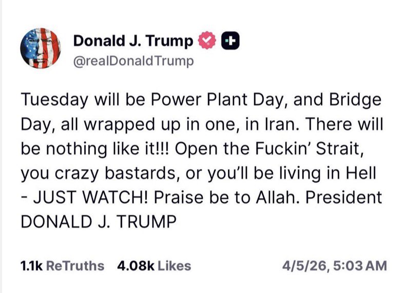 WontGetFooled's tweet photo. Trump is a malignant narcissist. Showing his displeasure that this day is not about him? He’s completely unhinged, mentally ill and unfit to lead this country.

25TH AMENDMENT NOW! https://t.co/d2Gas4fGOY