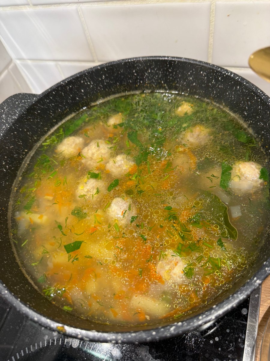 Лиса #ПротивВойны tweet media