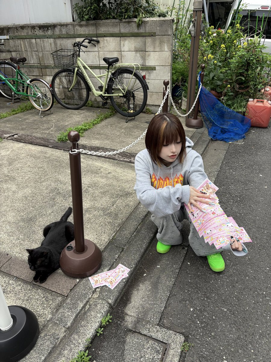 ___n3koooo's tweet image. #rich 🤑
