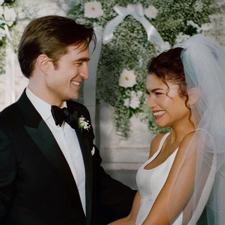 DiscussingFilm tweet media