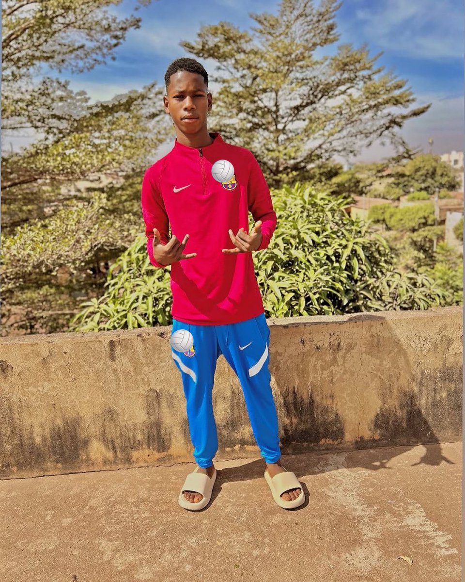 كرم مصطفى tweet media