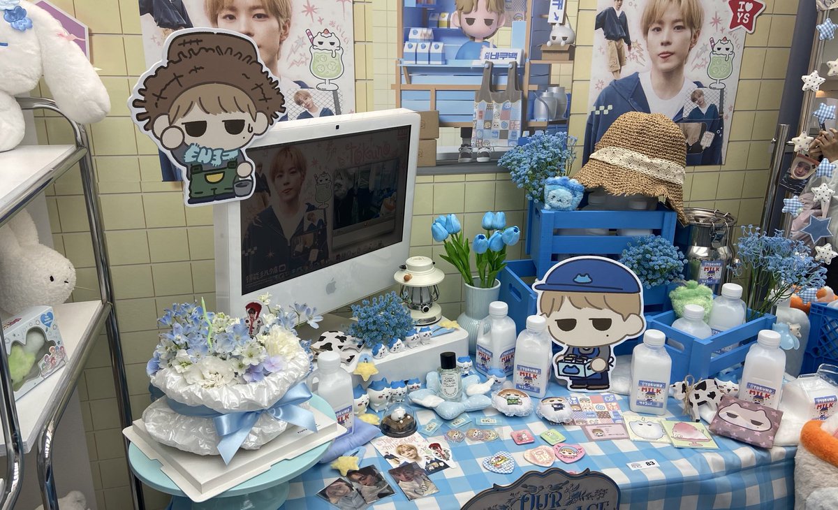 아캉 tweet media