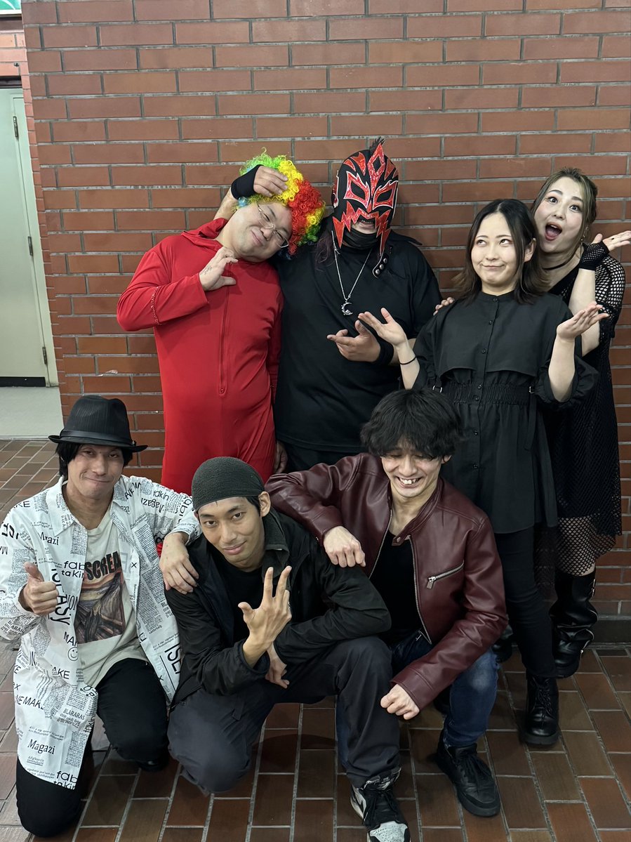 さいれん tweet media