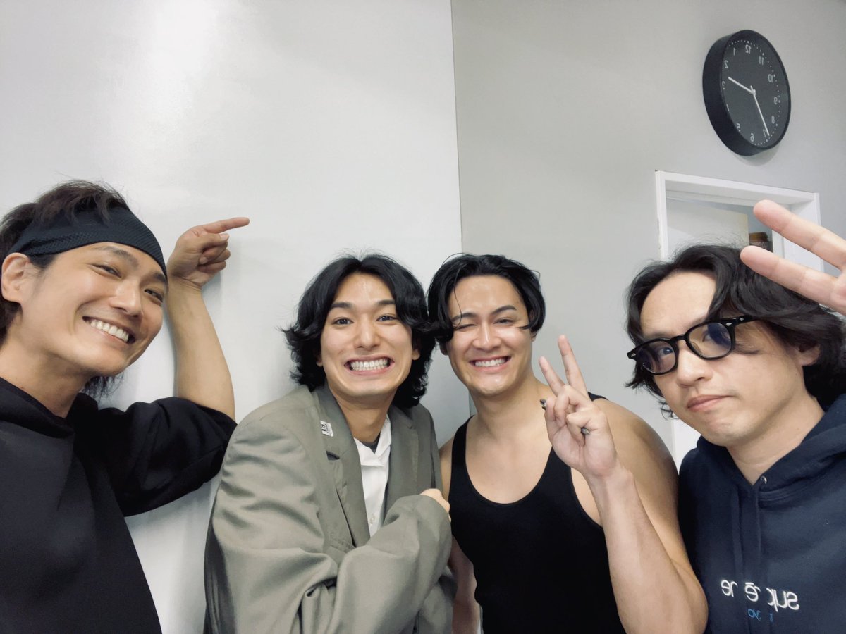 アレン座／Allen suwaru tweet media