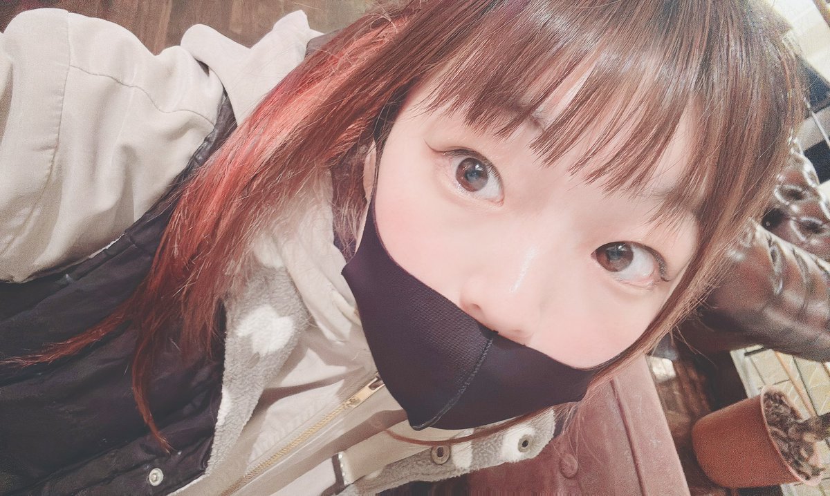 makinoko9910's tweet image. 昨日は初の2本現場でした💻🎧´‐
またお師匠のお機材たちをお借りしてカマしてきました🐳💨
難しいけどほんまにちょっとずつシステムが分かってきて、さらにまた詳しくなりたいと思った🦕₃
大好きなボタンいっぱい押せた笑
引き続き頑張りまっす(๑و•̀Δ•́)و🔥
 #蛍光クジラ
 #マニピ
 #band