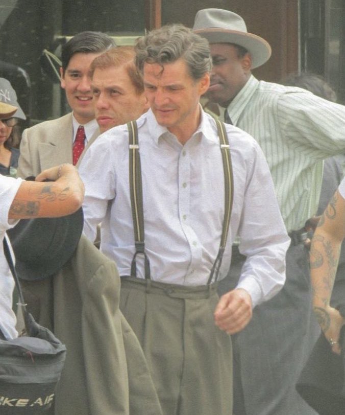 pascalinbloom's tweet photo. the hair and suspenders are doing things to me https://t.co/2VKkiHZ37v