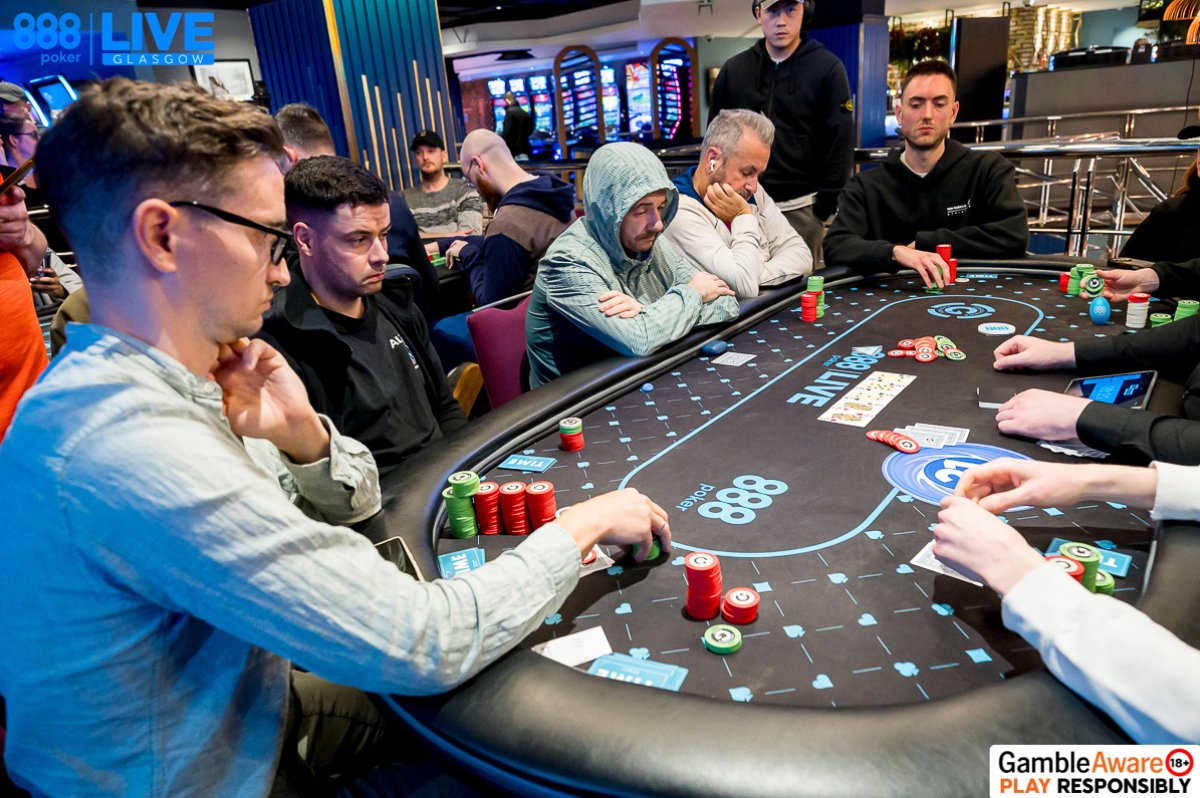 888poker Brasil tweet media