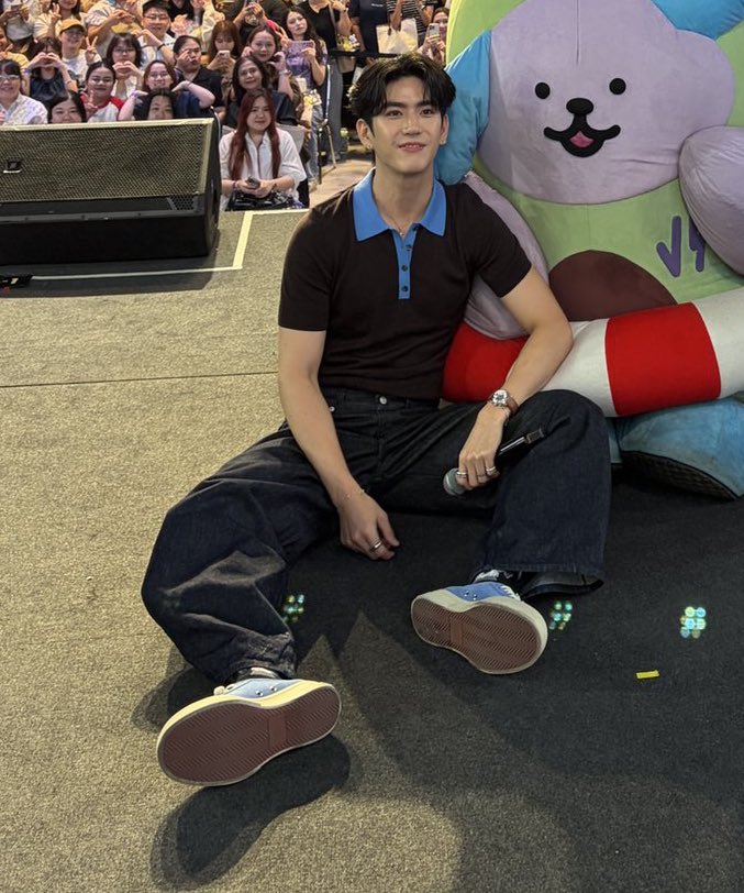 lana | luat tweet media