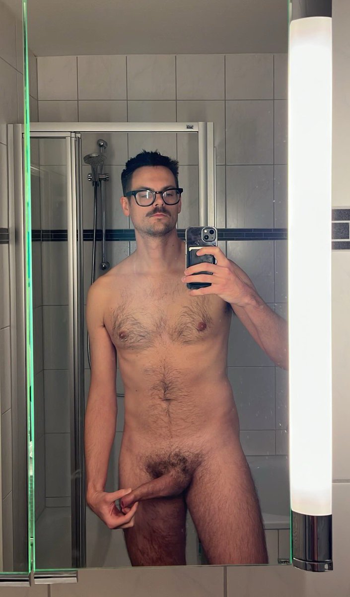 Paul Darcke (13-15 Apr CPH) tweet media