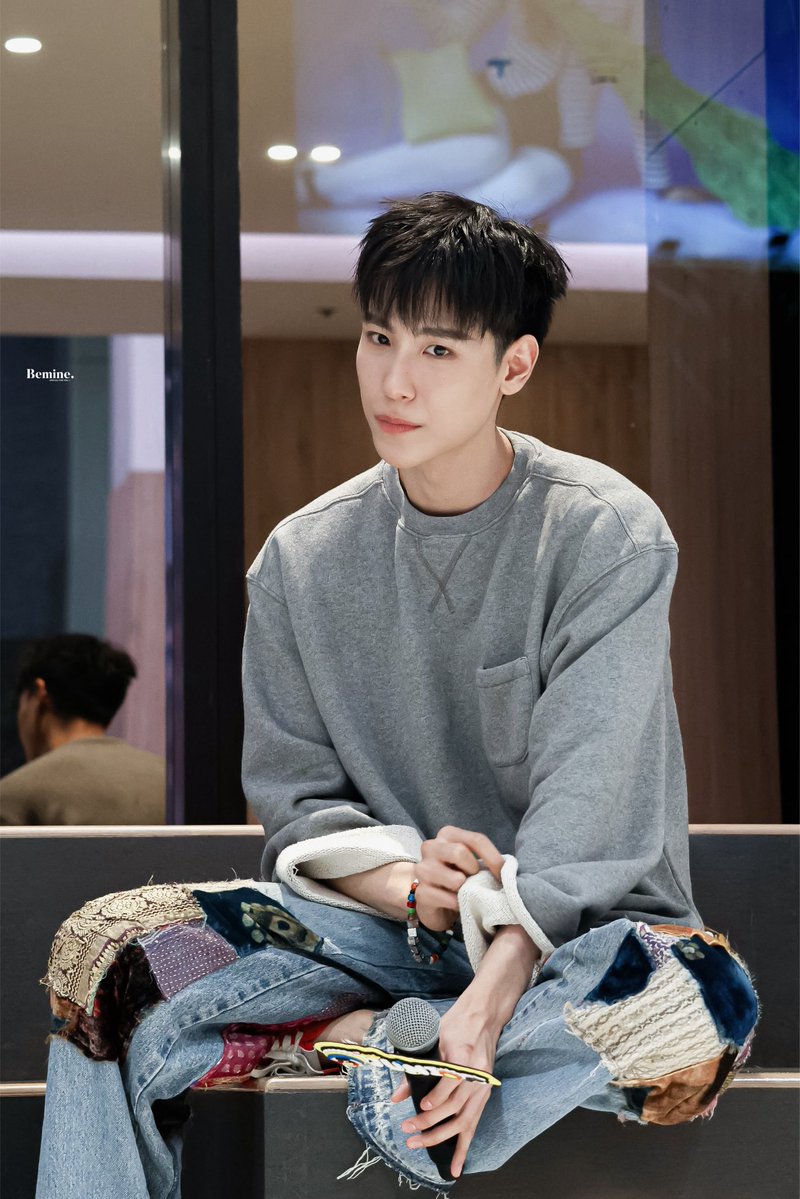 𝐁𝐞𝐦𝐢𝐧𝐞 ☽ tweet media