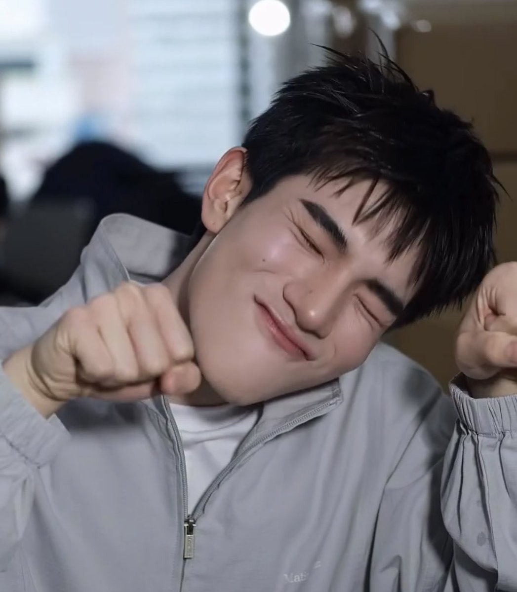 비타민 ≽🎀•⩊•^≼4 u tweet media