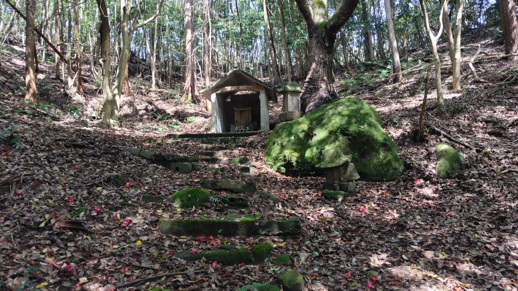 海童神社
 佐賀県武雄市北方町大字志久