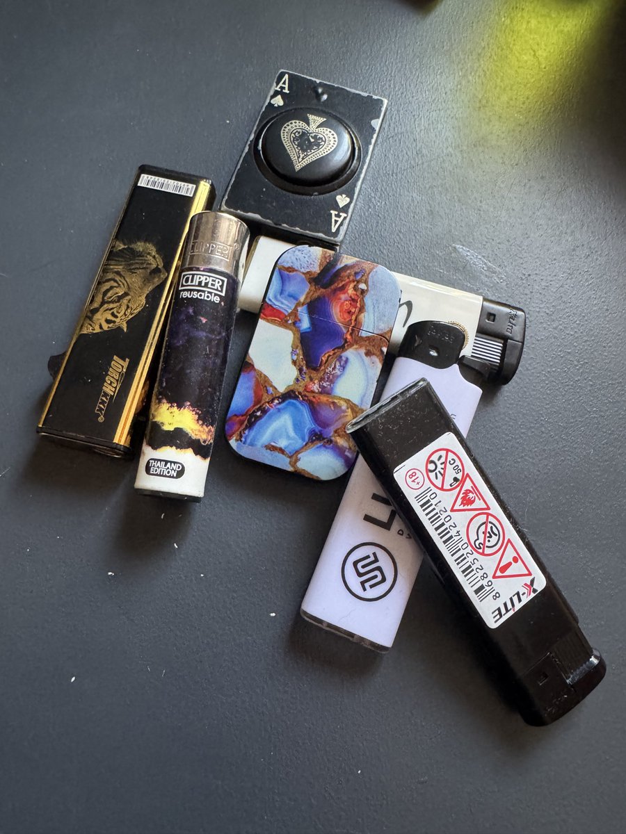 $LIGHTER tweet media