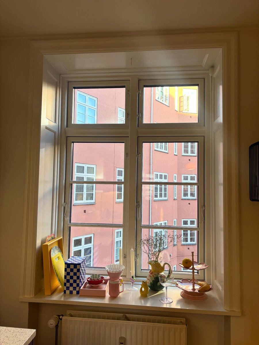 interiorstellar tweet media