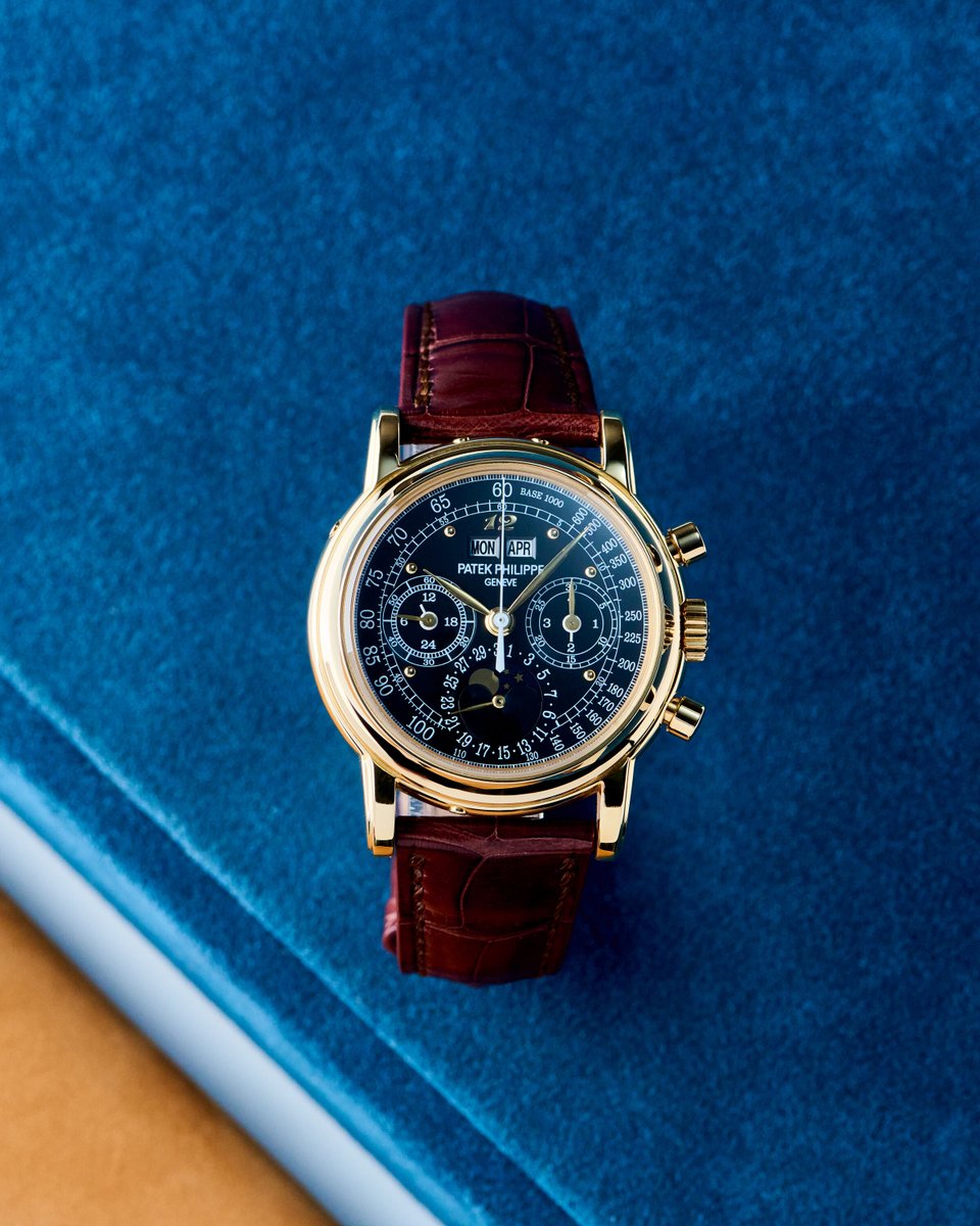 EuropeanWatchCo's tweet image. This Patek Philippe 3970EJ-029 is the 3970 for people who already have a 3970...

The reference is widely considered the connoisseur’s perpetual calendar chronograph - the direct successor to the legendary 2499, combining two of Patek’s most important complications in a more