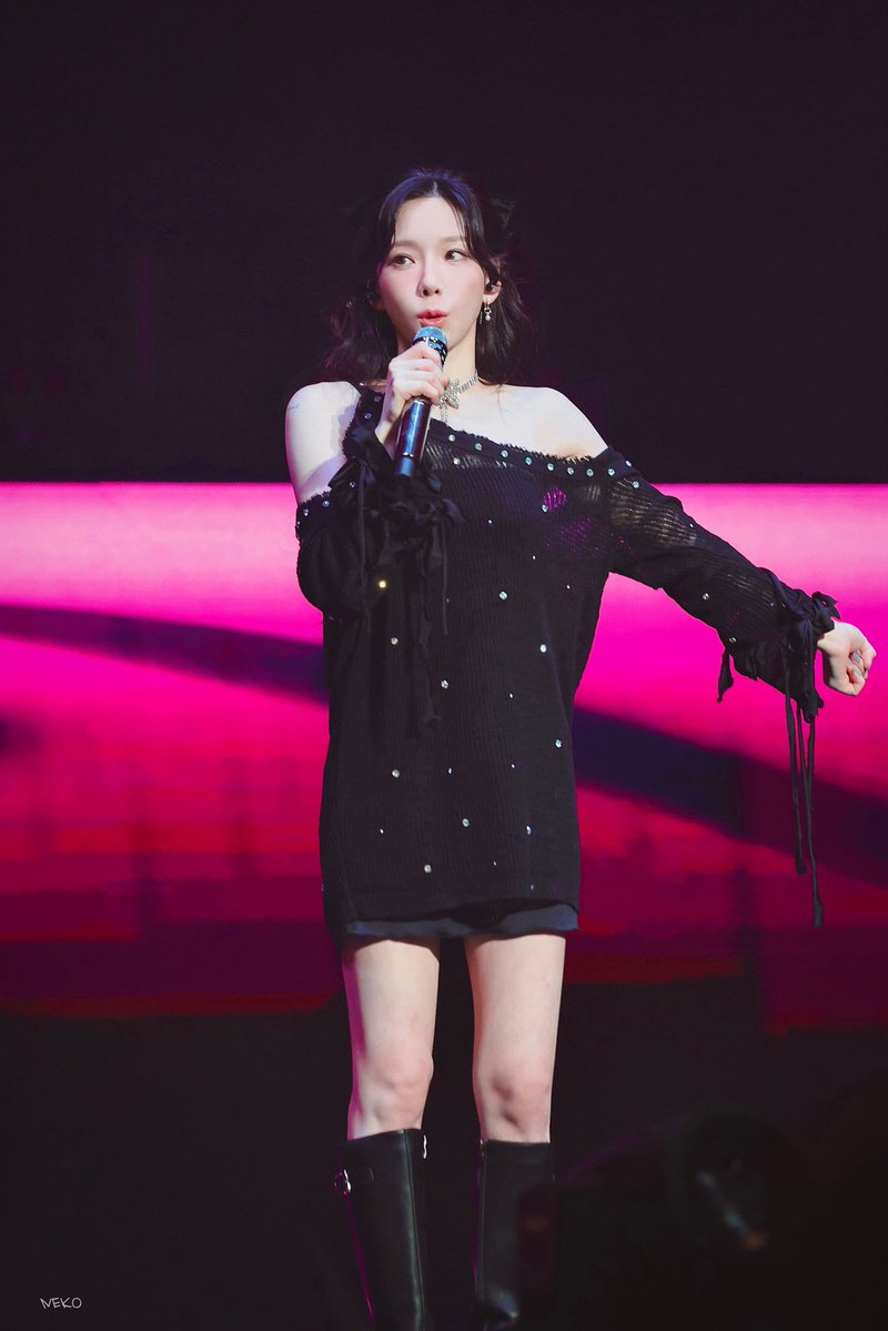 NekoMochiii tweet media