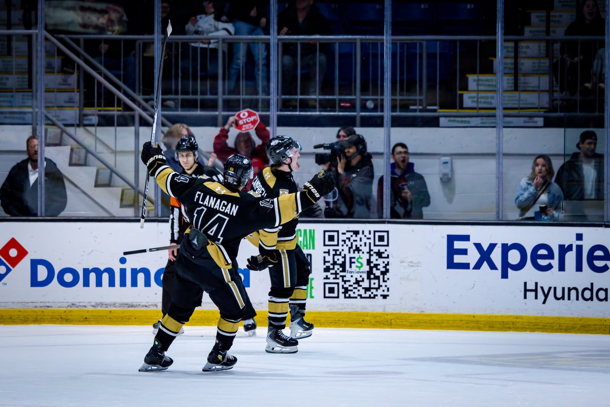 IslandersHKY's tweet photo. Hope the Easter Bunny brought you tickets for game 6 🐰

If not, buy online anytime or in person starting Monday at 11 am!

Tickets 🎟️ https://t.co/7tiEVuwtM1 https://t.co/oZHo22bADi