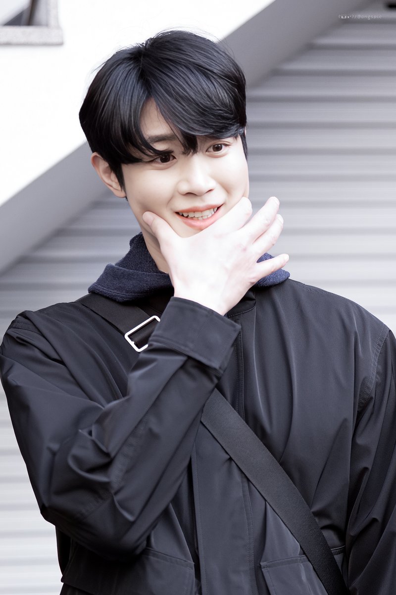 ୧📷ᴥ·ʔﾉongs_pic tweet media