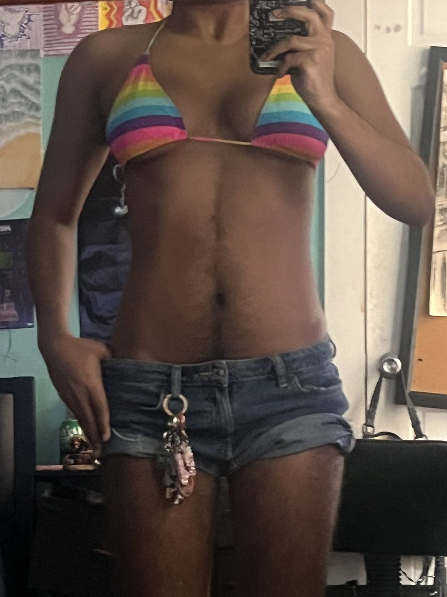 nik ⚧︎ (^_^) tweet media