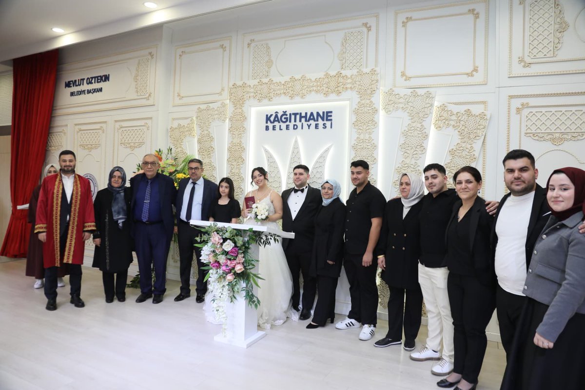 Mevlüt Öztekin tweet media