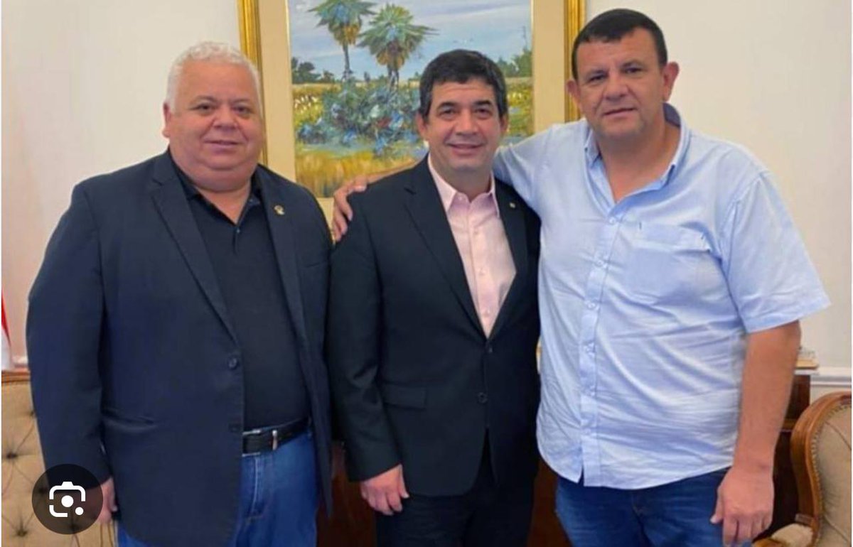 Rocio_La_Negra's tweet photo. @InSightCrime_es Seguimos esperando que publiquen la relación estrecha del ex presidente @MaritoAbdo con los procesados en #UltranzaPy por honestidad intelectual por lo menos. https://t.co/QgDzJZRyBI