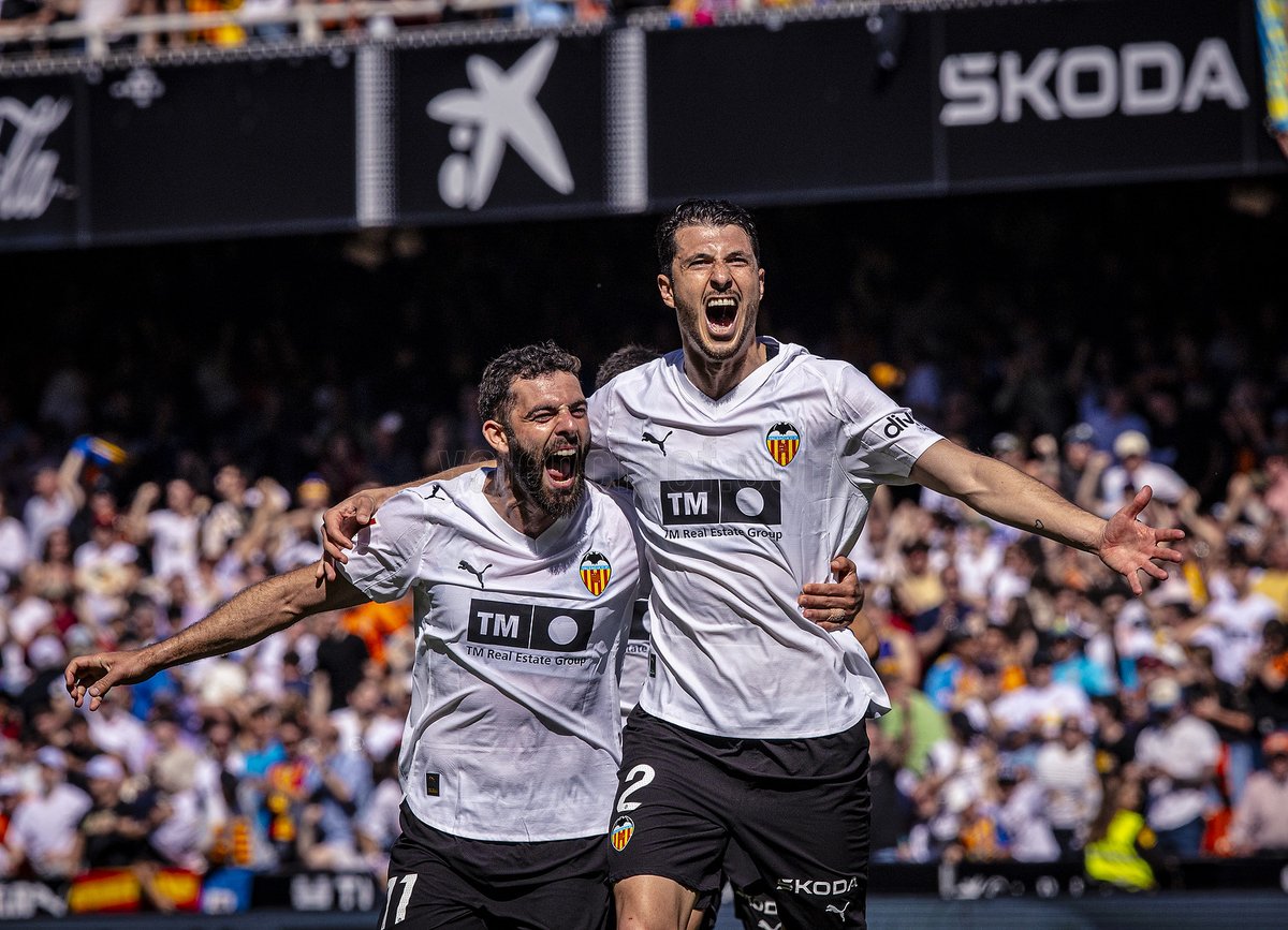 Valencia CF tweet media