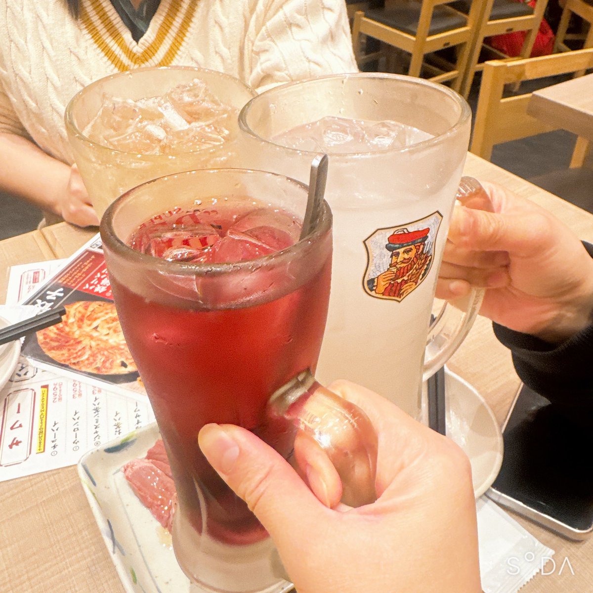 一貫性ないボーイズで飲み！！！
今日2次会で行った🍣屋が、
ぬい用にサービスでちび🍣作ってくれた😭😭😭😭😭
とんでもねぇ接客パーフェクトなお寿司屋さんに出会ったので是非また色んな人連れて行きたい！！！！！！！！！！！
見てくれこのミニマムな可愛い寿司たちを！！！！