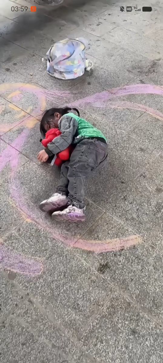 Emma Tucker tweet media