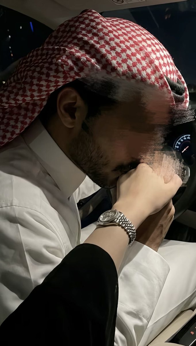 byherchoice's tweet photo. بوسة اليد كومة حنية❣️ https://t.co/s2T3bkEd7P