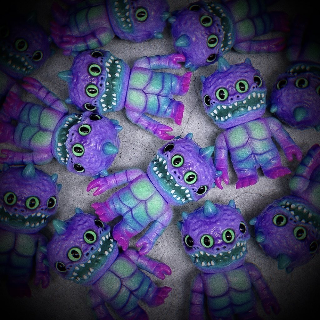 𝙿𝙴𝙴𝙺 𝙰 𝙱𝙾𝙾 𝚃𝙾𝚈 @4/18 宵酔倶楽部ソフビ販売会 tweet media