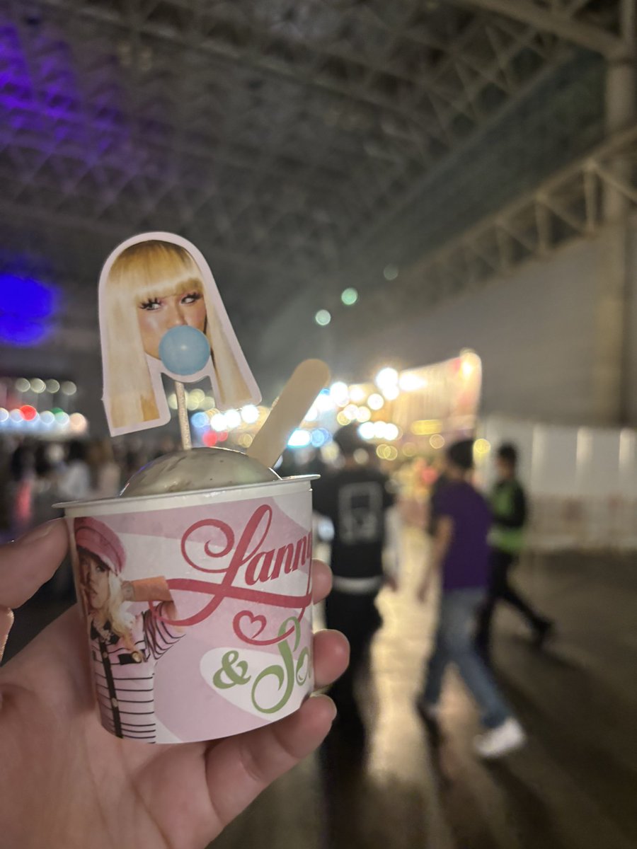 toratora_0615's tweet photo. POP YOURS2026
📍幕張メッセ

人生初popyours最高に楽しかった！
ぼっち参戦を助けてくれた4人ありがとう🙇‍♀️
お友達もできたしまじで幸せな１日！
みんなの言葉にずっと刺さりっぱなしだったしブチ上がりすぎた！

#popyours https://t.co/d2JODr2DE1