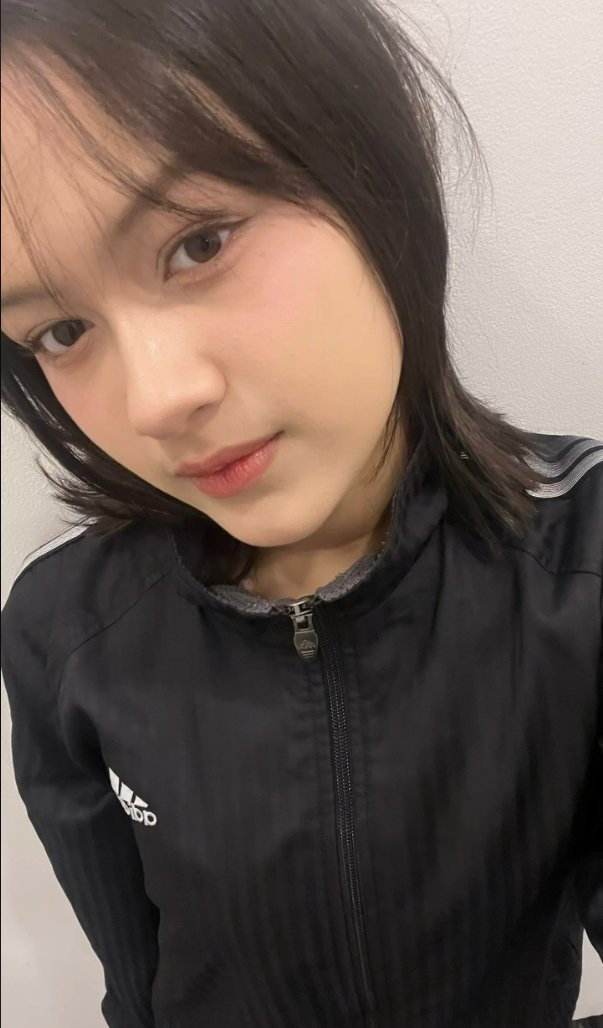 Out of Context Nachia tweet media